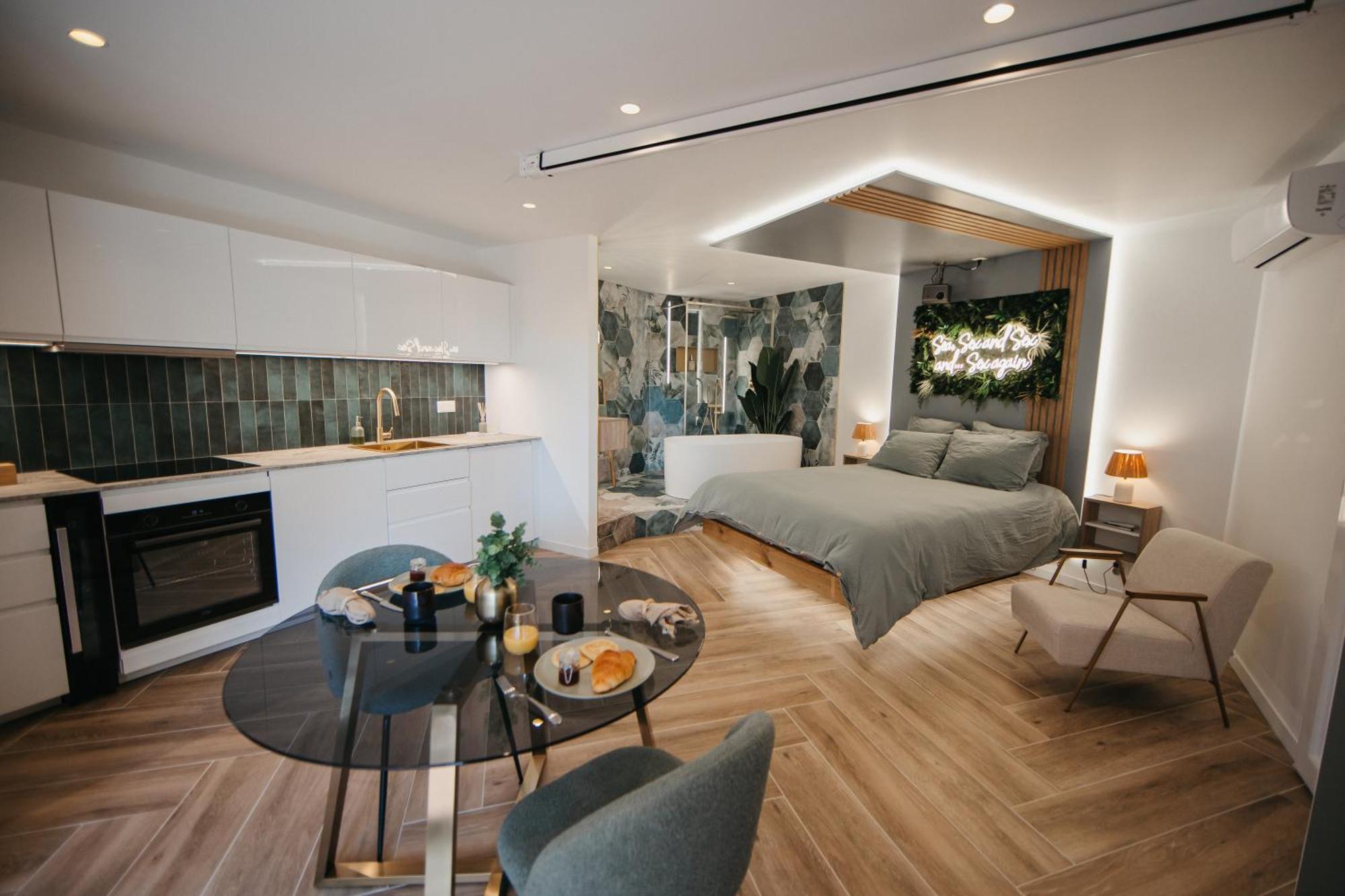 Love & Sunsets Suite Sausset-les-Pins Dış mekan fotoğraf